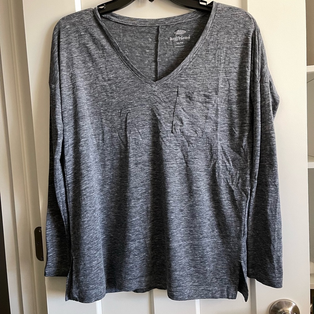 long sleeve v neck